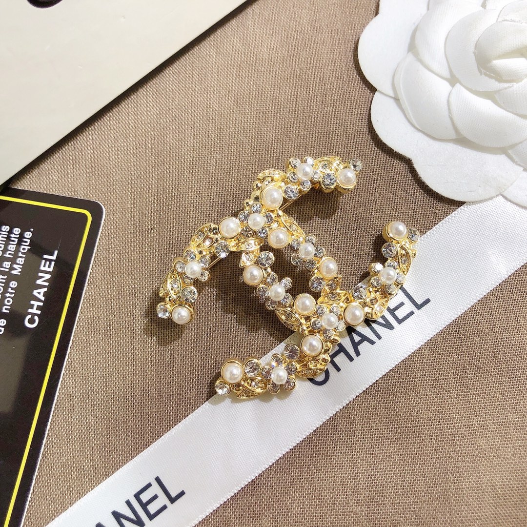 Replica CHANEL Brooch