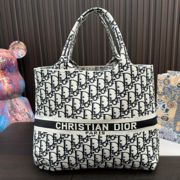 Replica Dior Bag 37*32CM