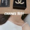Replica CHANEL Brooch