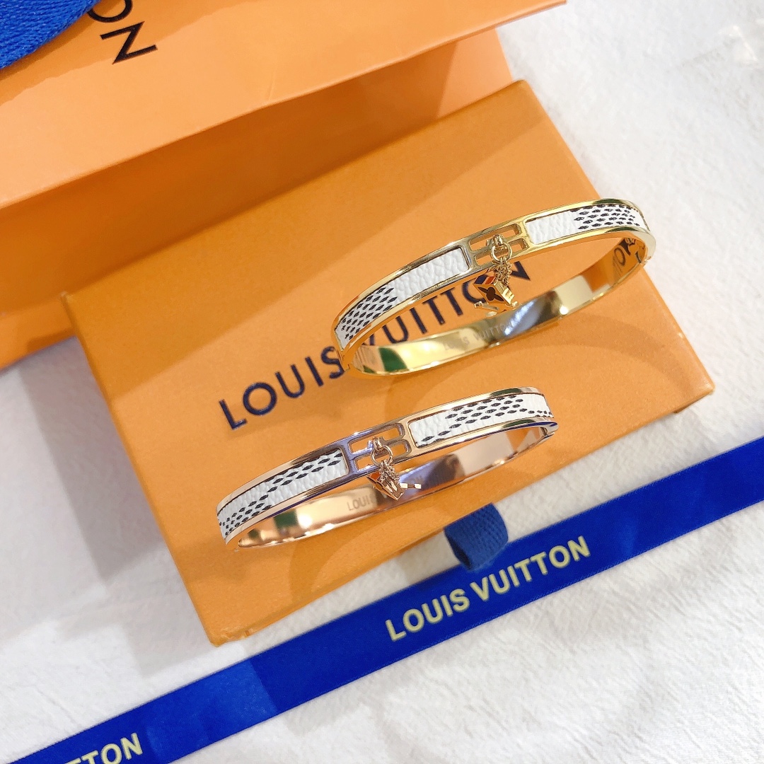 Replica LOUIS VUITTON Bangle