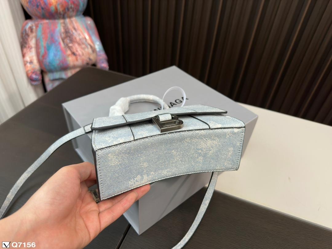 Replica Balenciaga Bag  23*10*14CM/19*8*12CM