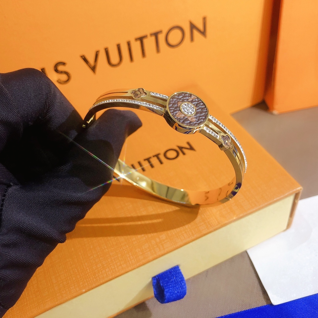 Replica LOUIS VUITTON Bangle