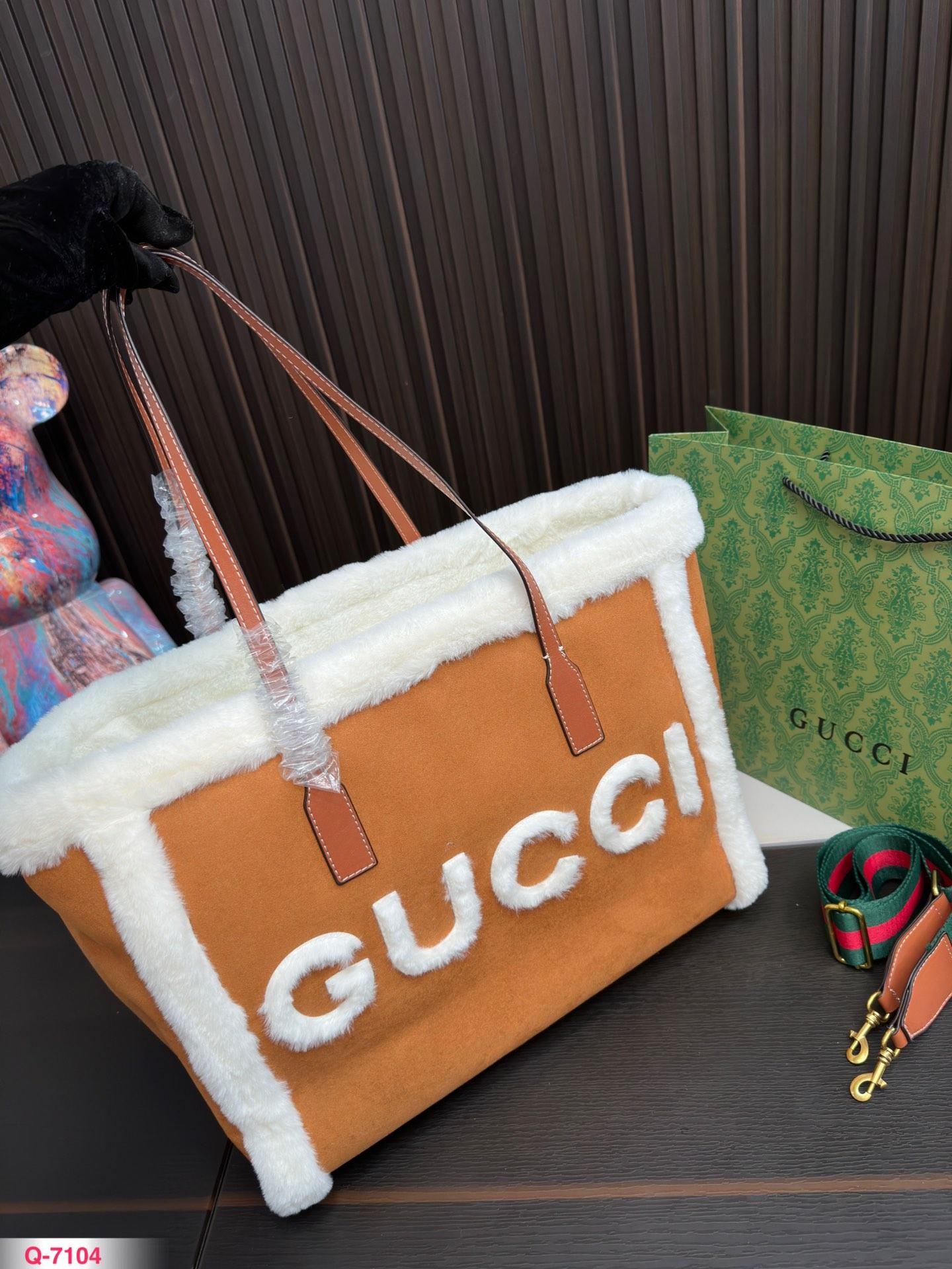 Replica Gucci Bag 42*33CM