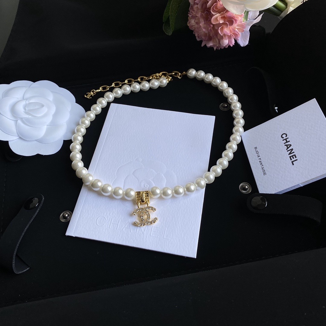 Replica CHANEL Necklace