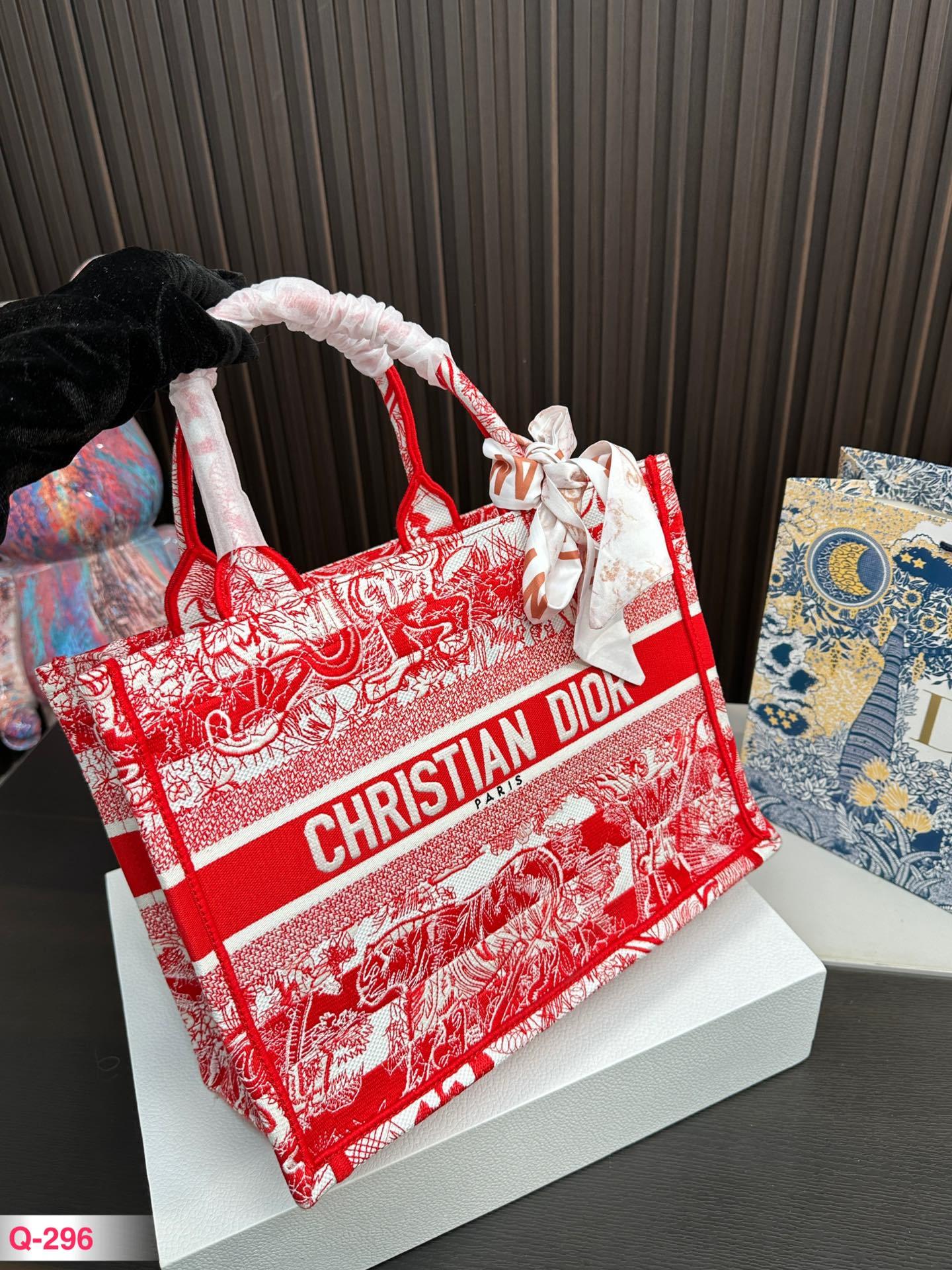 Replica Dior Bag 33*26CM/40*33CM