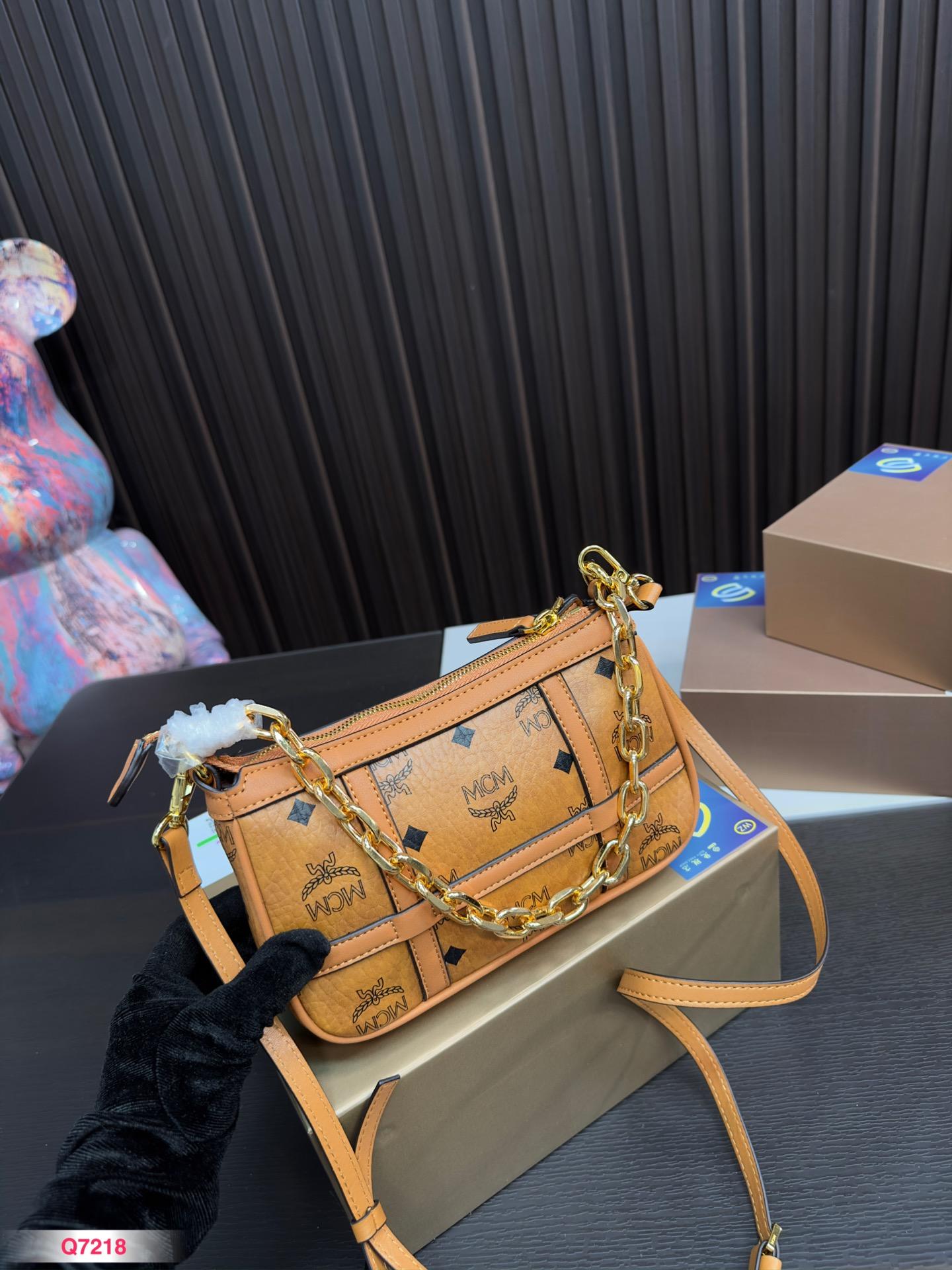 Replica MCM Bag 21*13CM