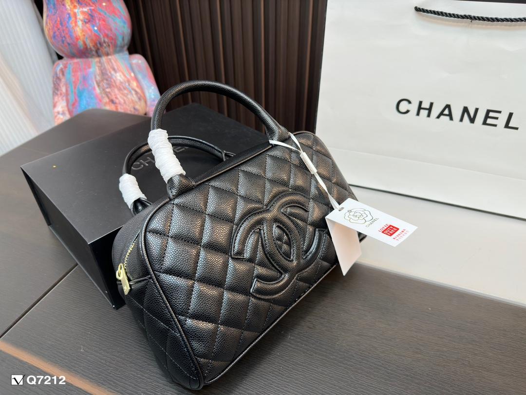 Replica Chanel Bag 28*17CM