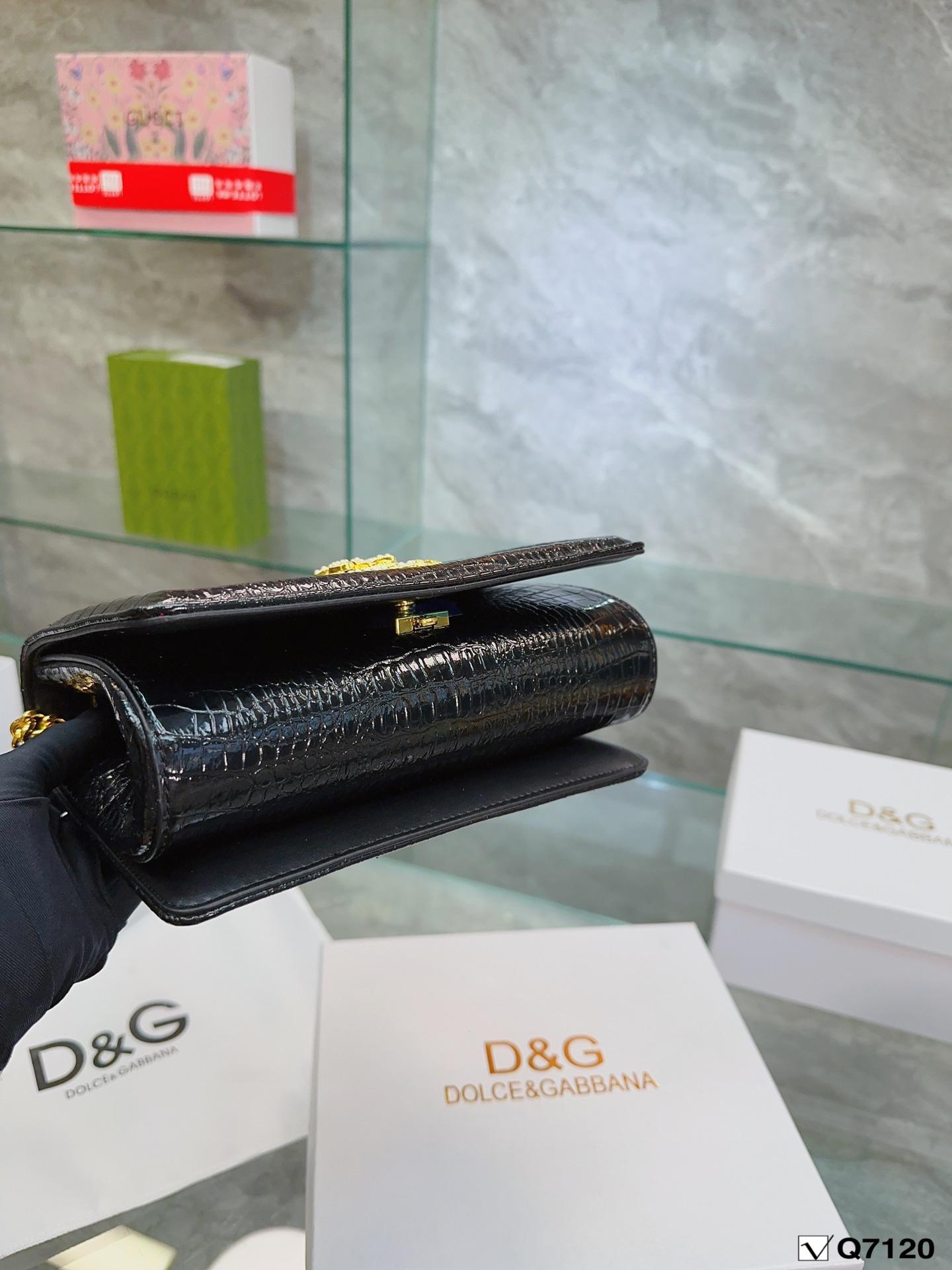 Replica Dolce Gabbana Bag 22*16CM