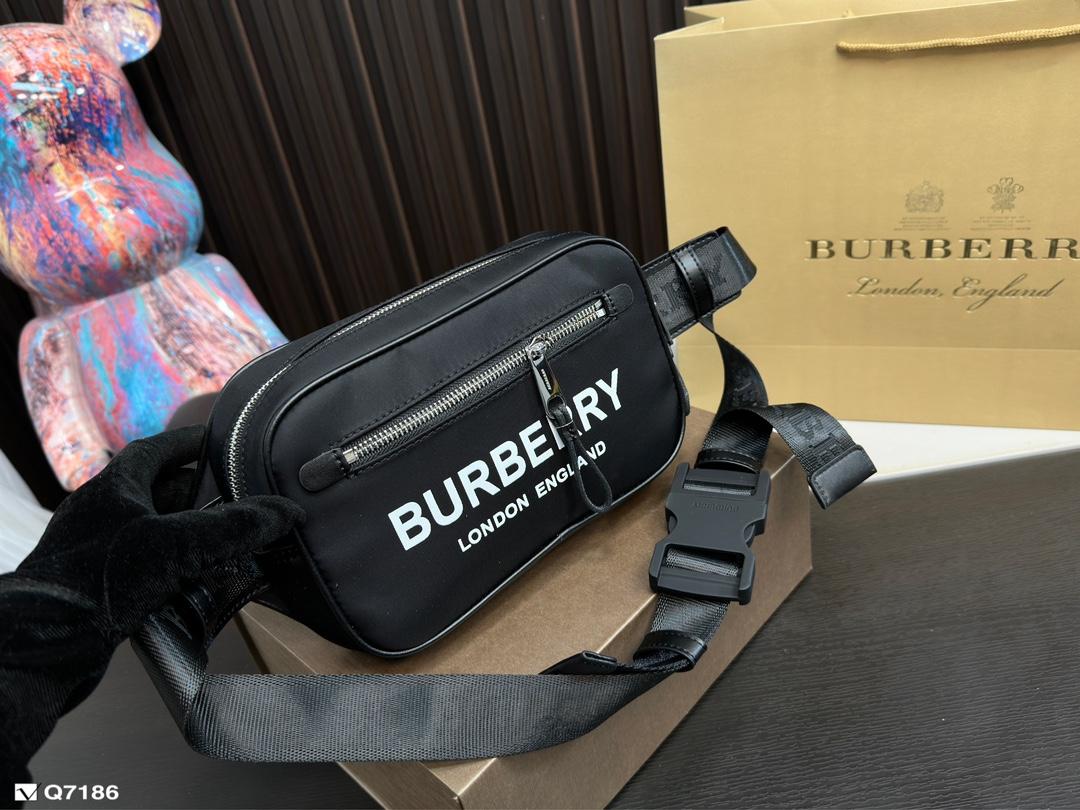 Replica Burberry Bag 23*13CM