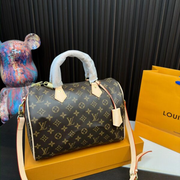 Replica Louis Vuitton Bag 30*21CM