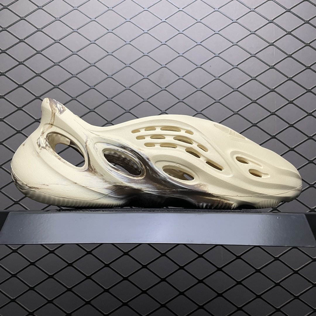 Replica Adidas Yeezy Shoe Adidas Yeezy Foam RunnerMX Cream Clay GX8774 38-48_01308