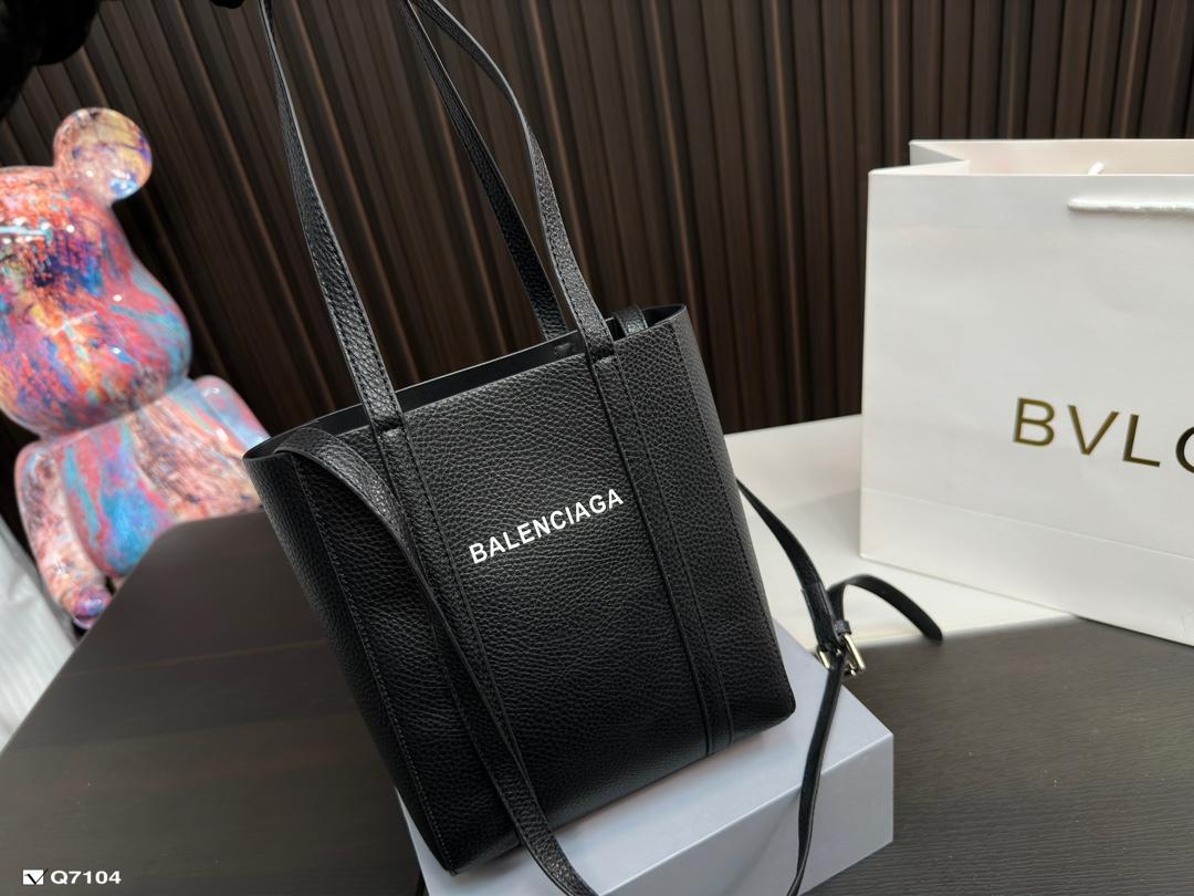 Replica Balenciaga Bag  19*6*23CM