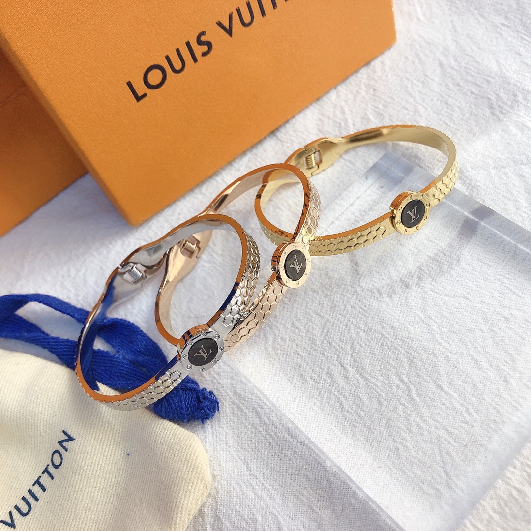 Replica LOUIS VUITTON Bangle