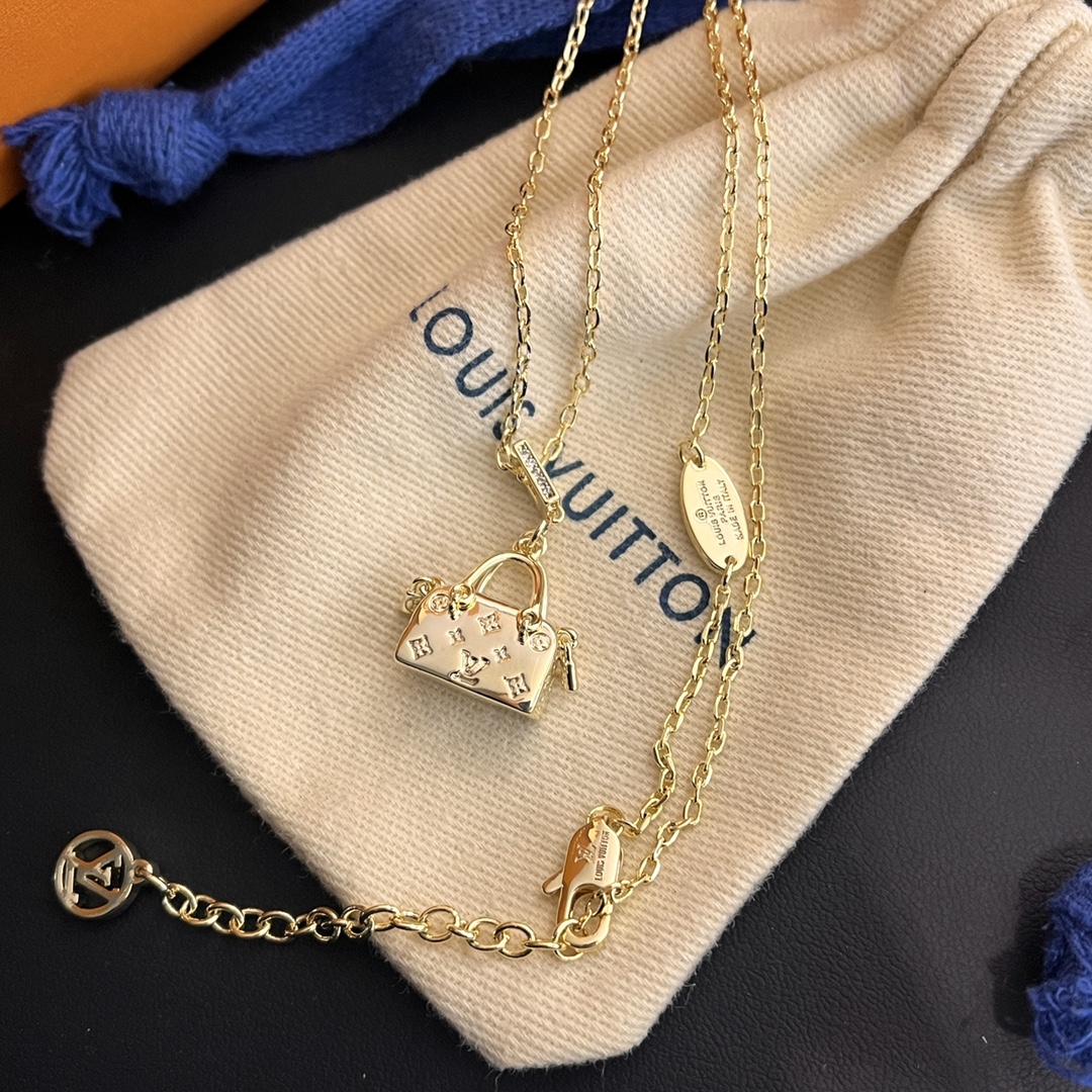 Replica LOUIS VUITTON Necklace