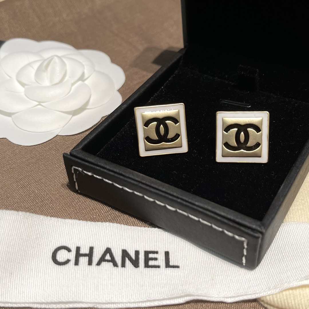 Replica CHANEL Earring
