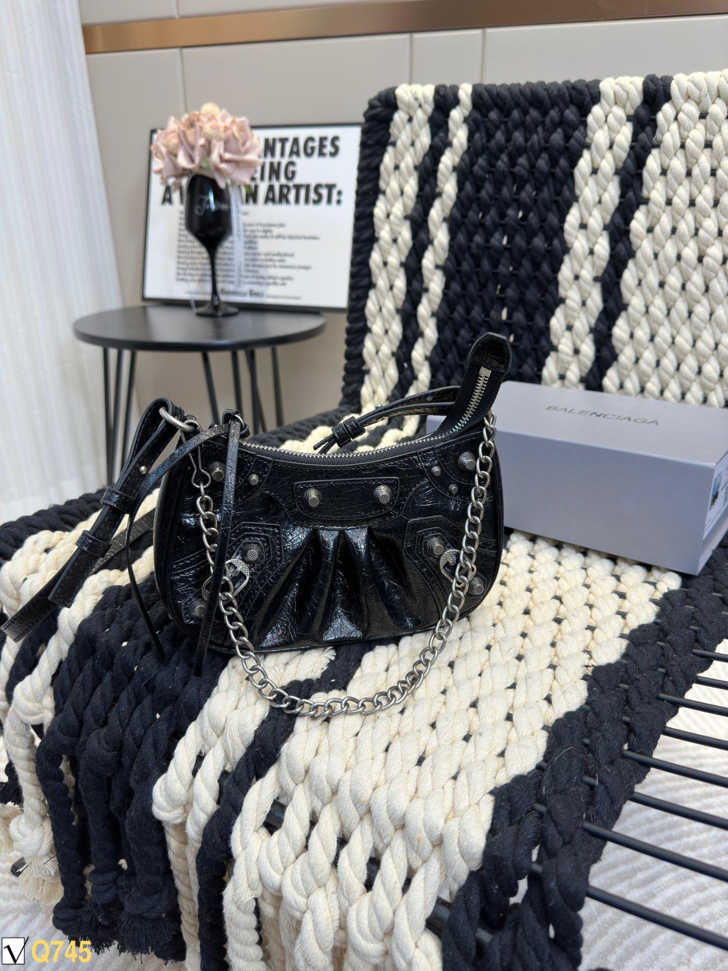Replica Balenciaga Bag 21*12CM