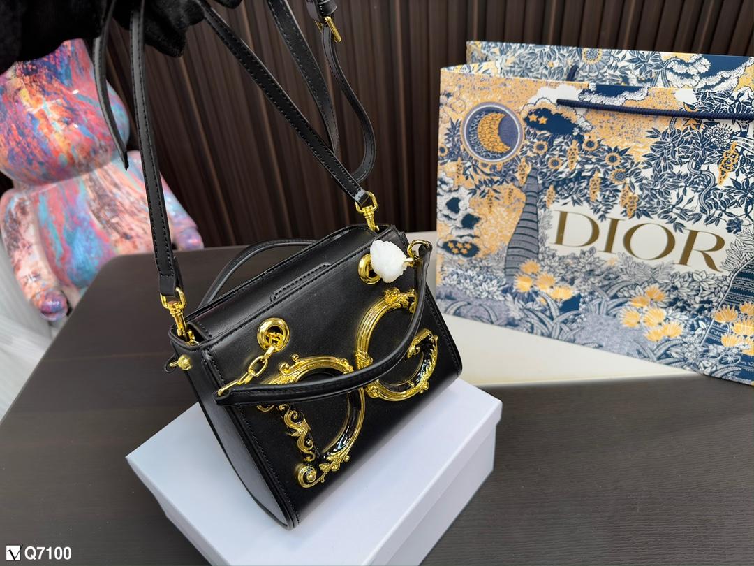Replica Dolce Gabbana Bag 18*15CM