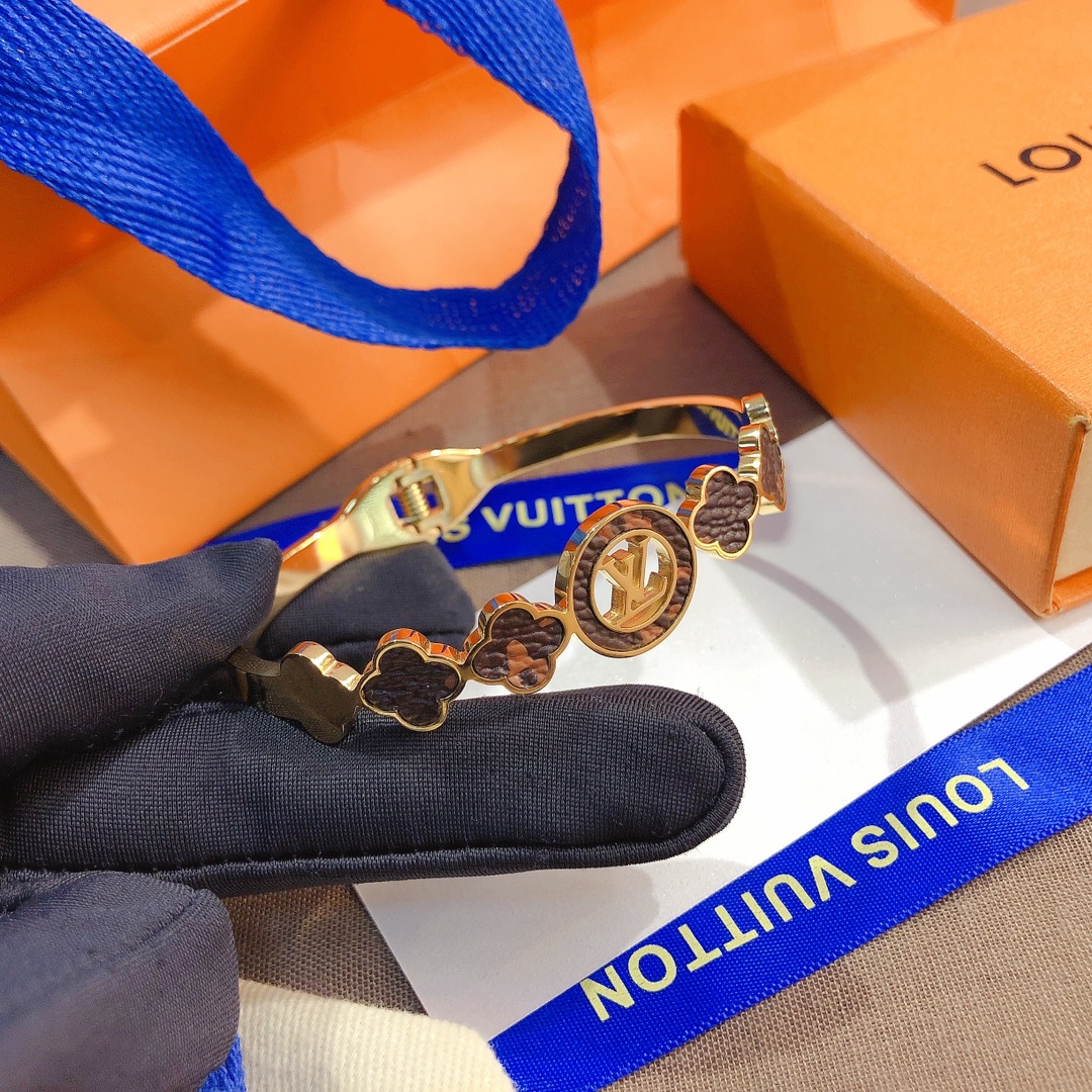 Replica LOUIS VUITTON Bangle
