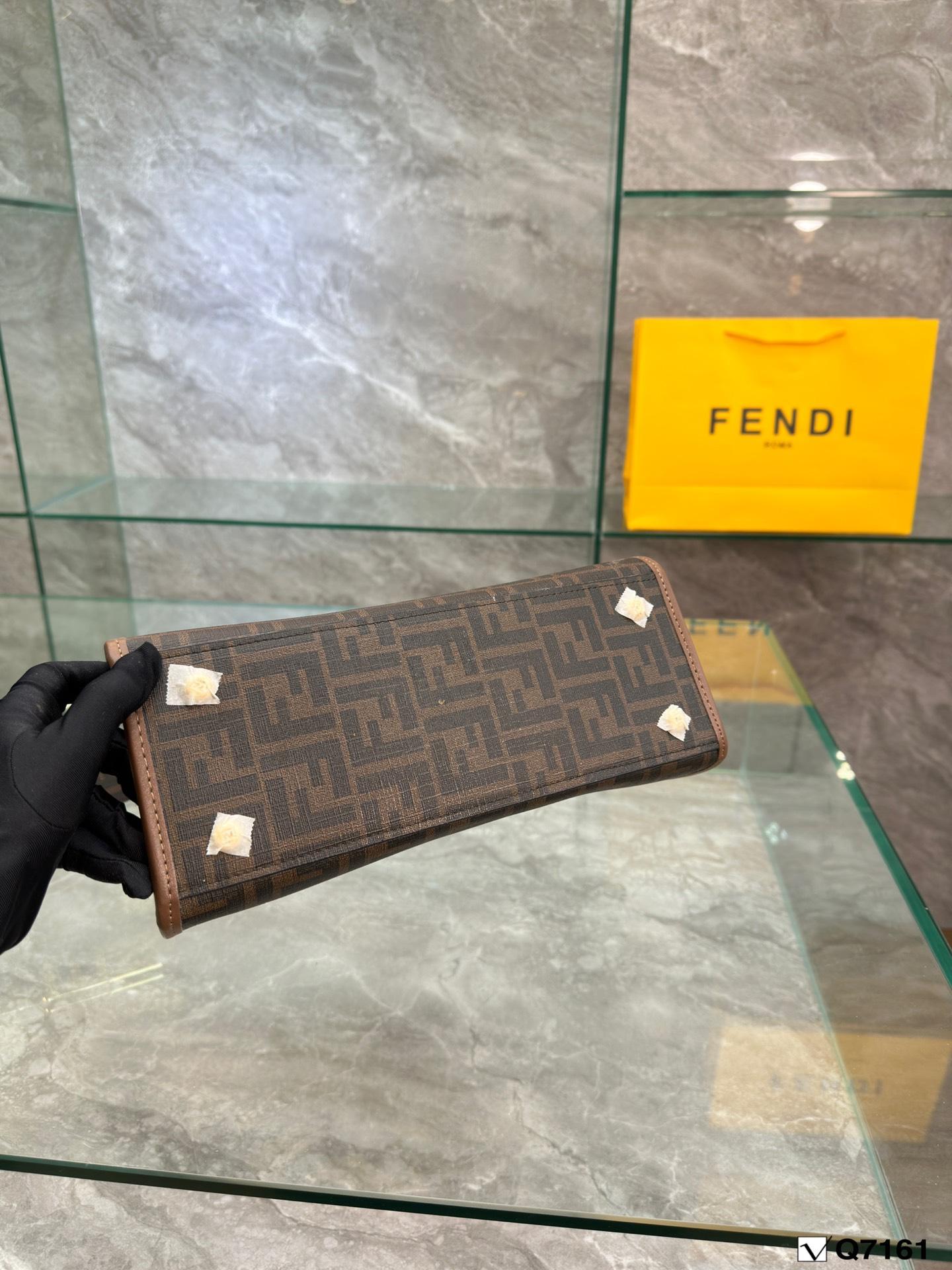 Replica Fendi Bag 30*26CM