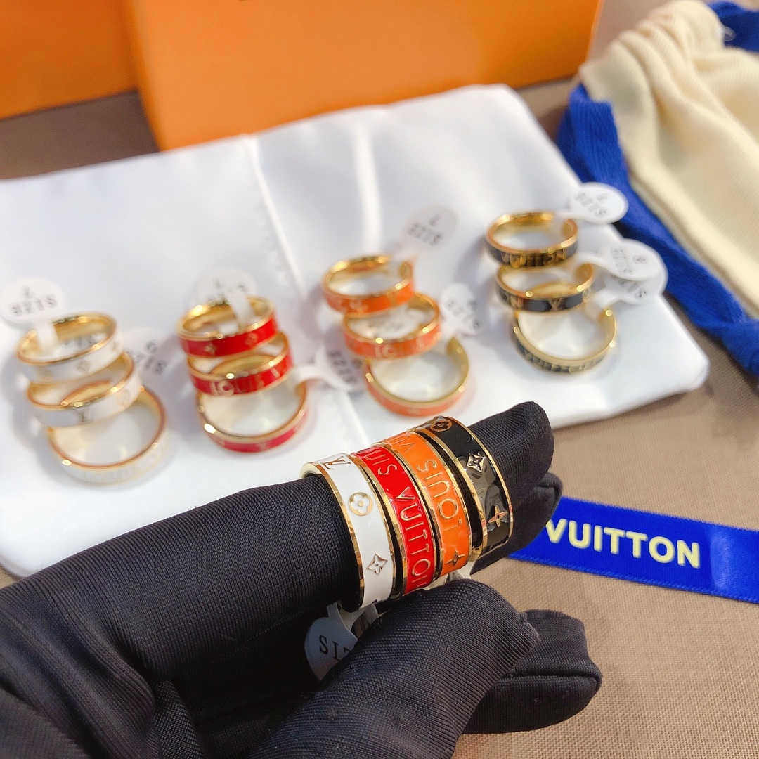 Replica LOUIS VUITTON Ring