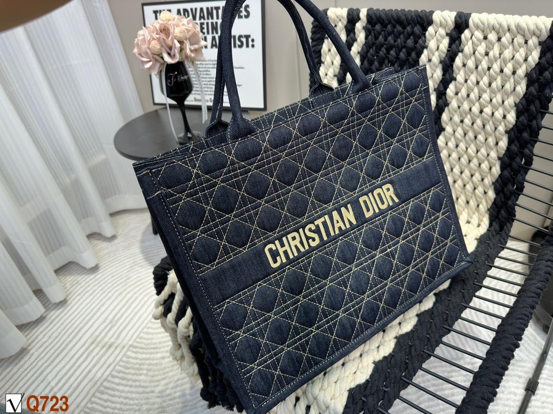 Replica Dior Bag 42*32CM