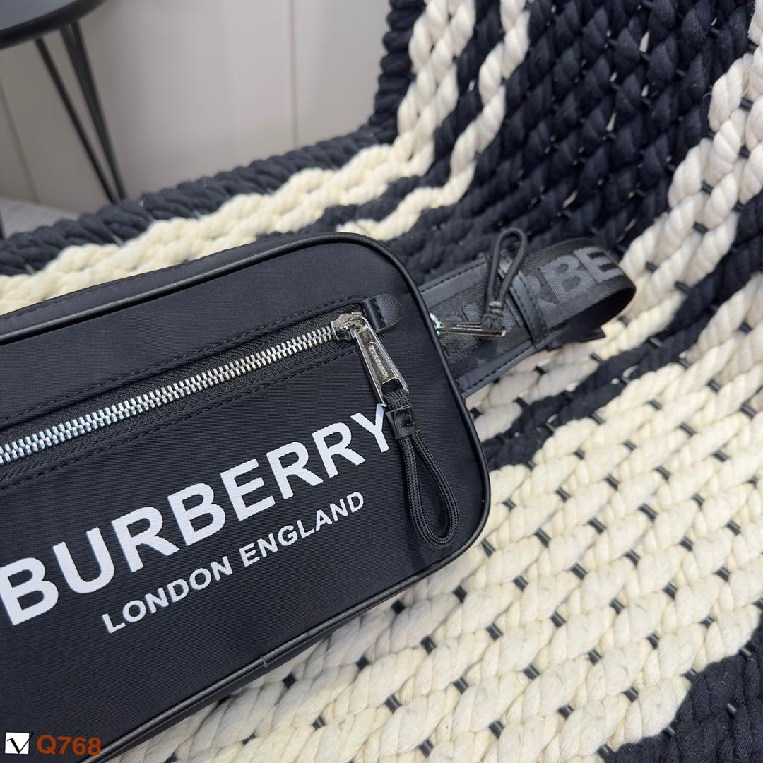 Replica Burberry Bag 20*15CM