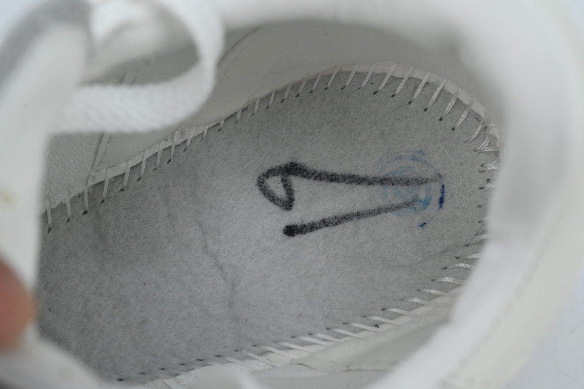 Replica Chanel Black Shoe