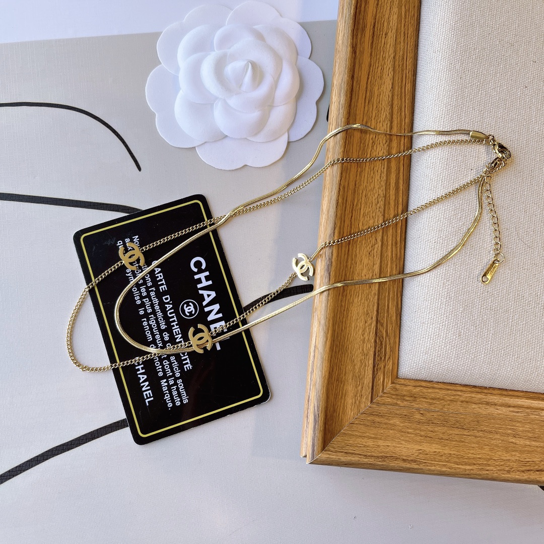 Replica CHANEL Necklace
