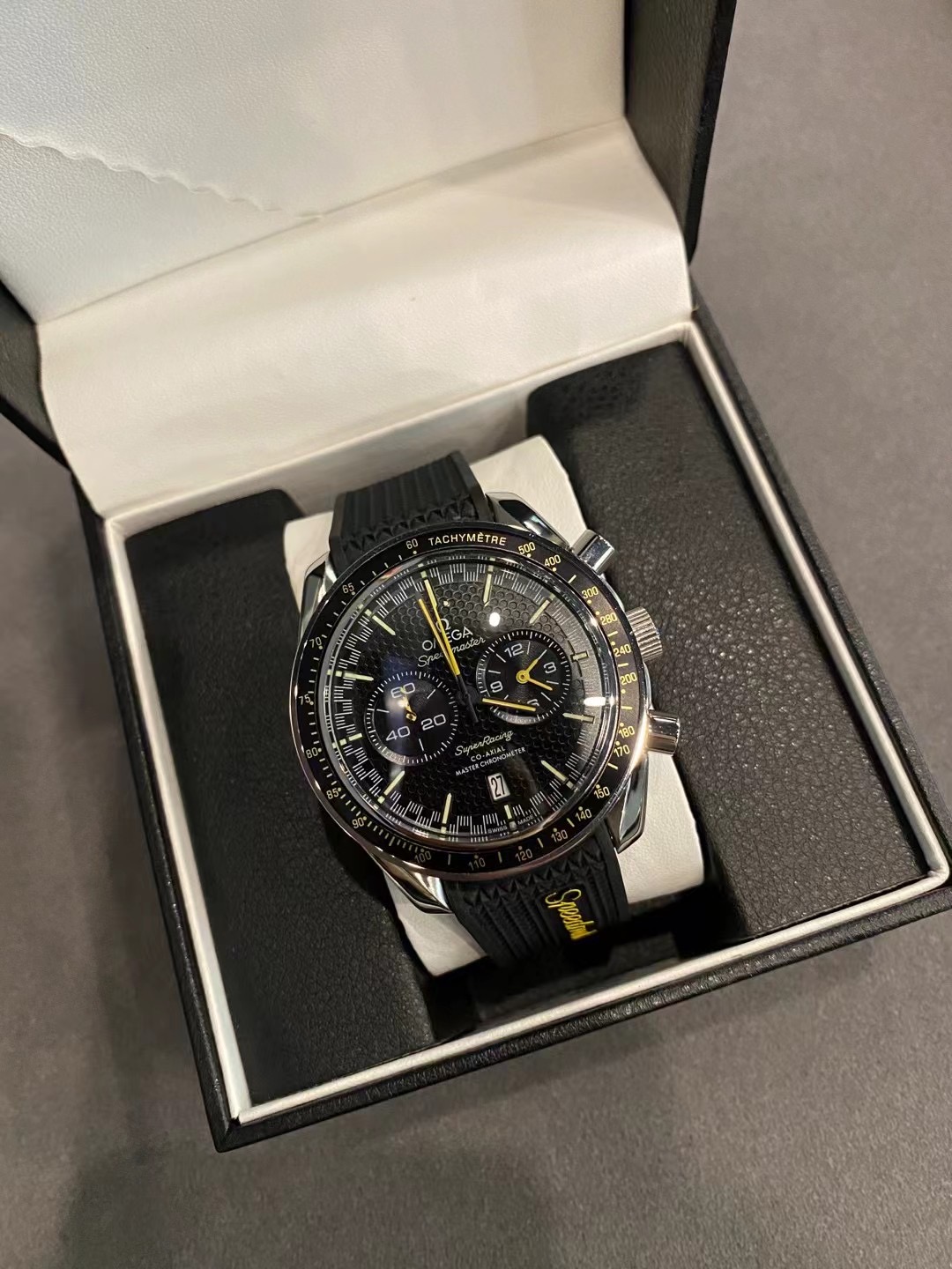 Replica OMEGA Speedmaster 904l Stainless Steel Quartzl Watch 44MM