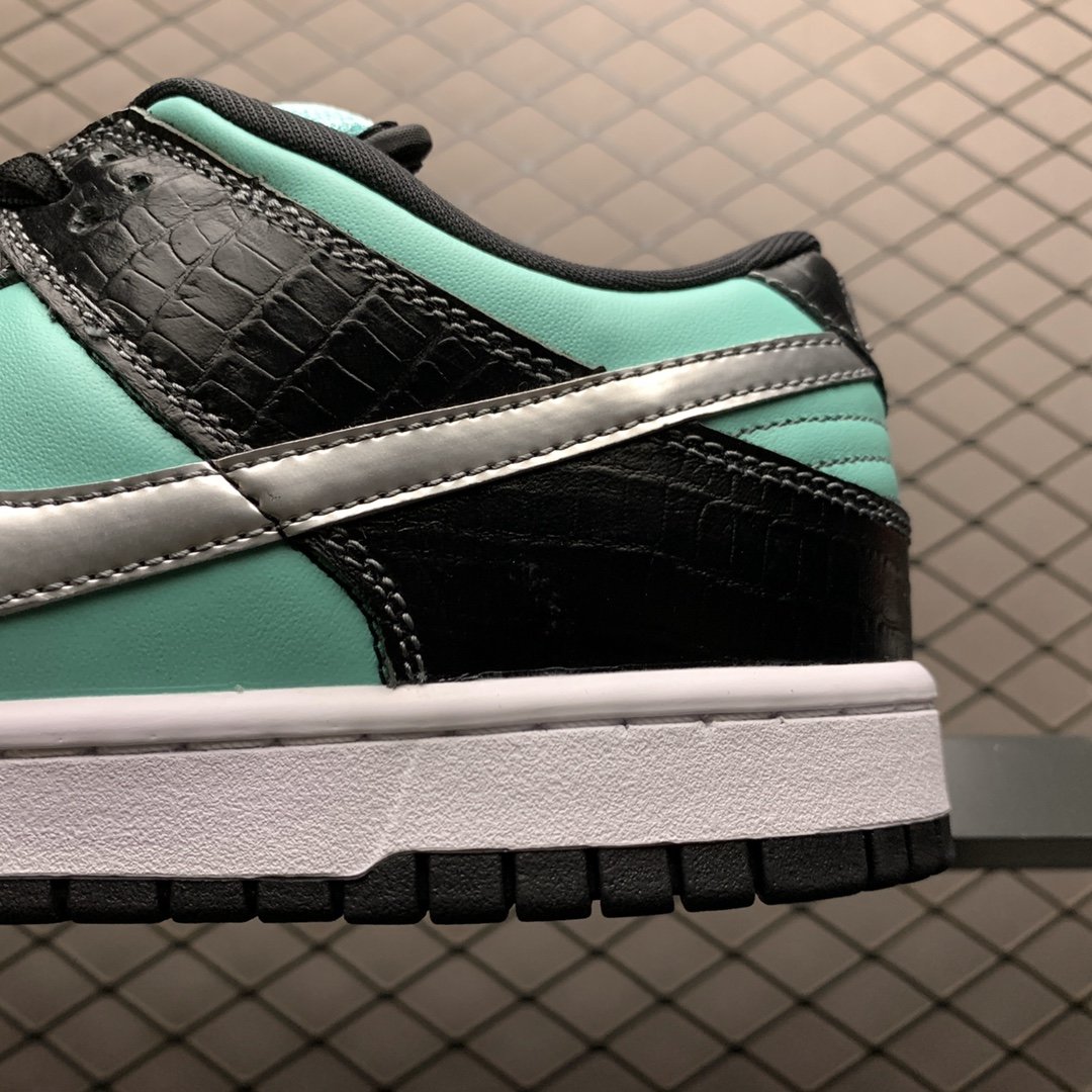 Replica Nike Dunk SB Shoe Diamond Supply Co. X Nike SB Dunk Low Pro Tiffany 304292-402 Siz