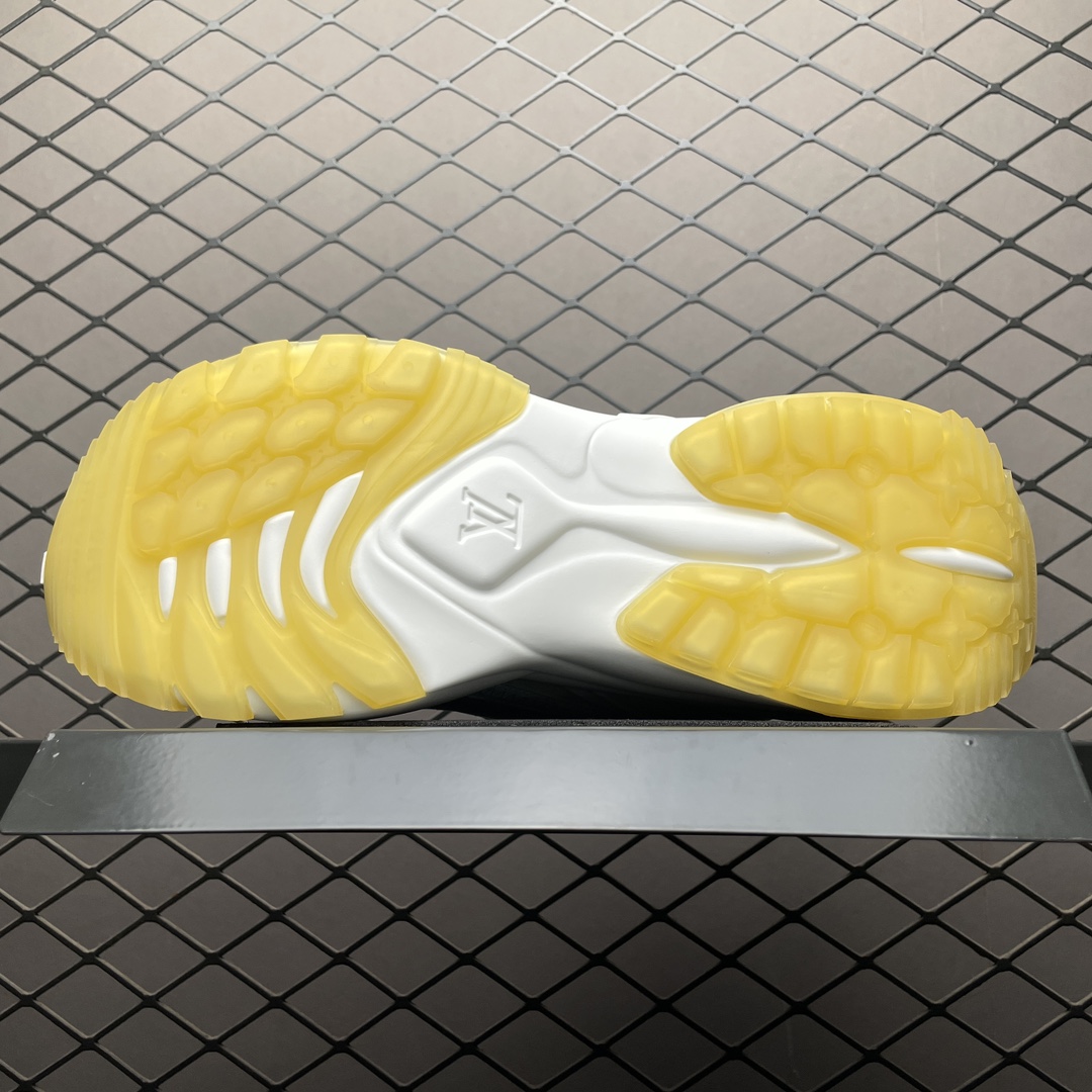 Replica Louis Vuitton Shoe Louis Vuitton LV Run 55 Size 35 36 37 38 39 c