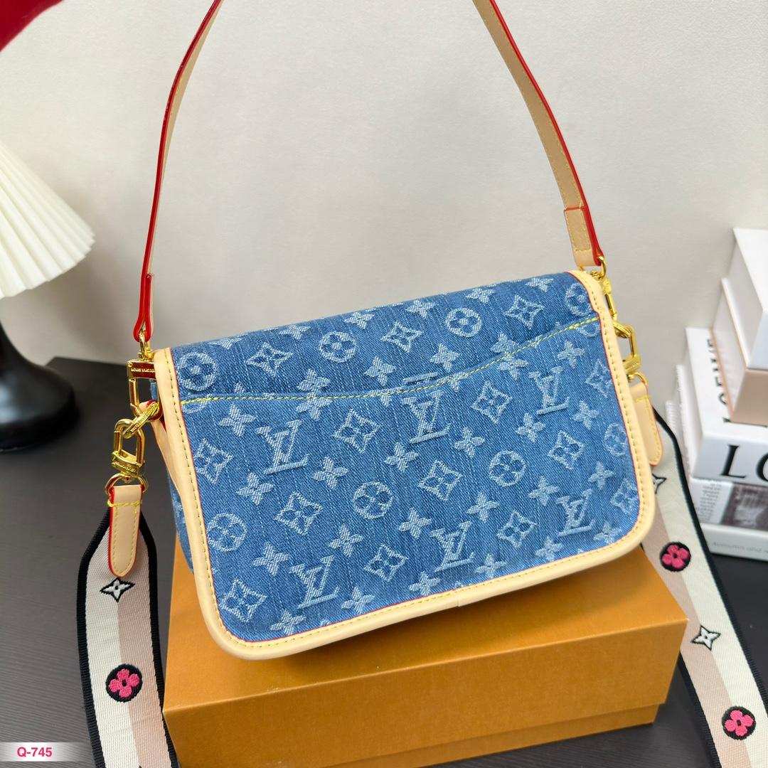 Replica Louis Vuitton Bag 16*25CM