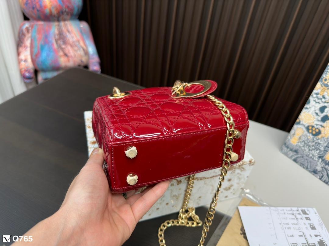 Replica Dior Bag  14*17*7CM