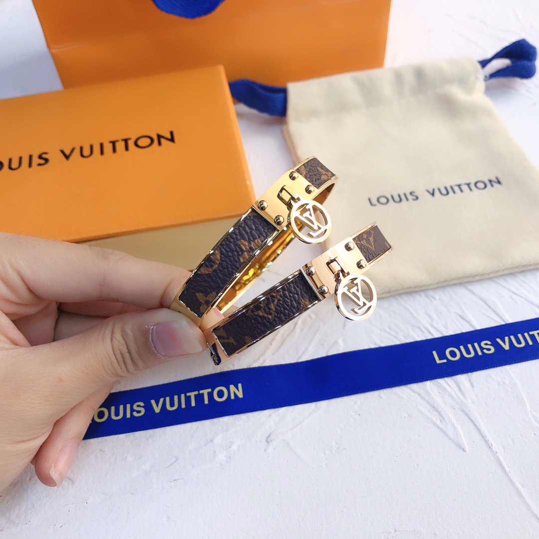 Replica LOUIS VUITTON Bangle