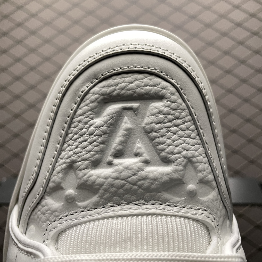 Replica Louis Vuitton Shoe Louis Vuitton LV Trainer Size 35-45 all White