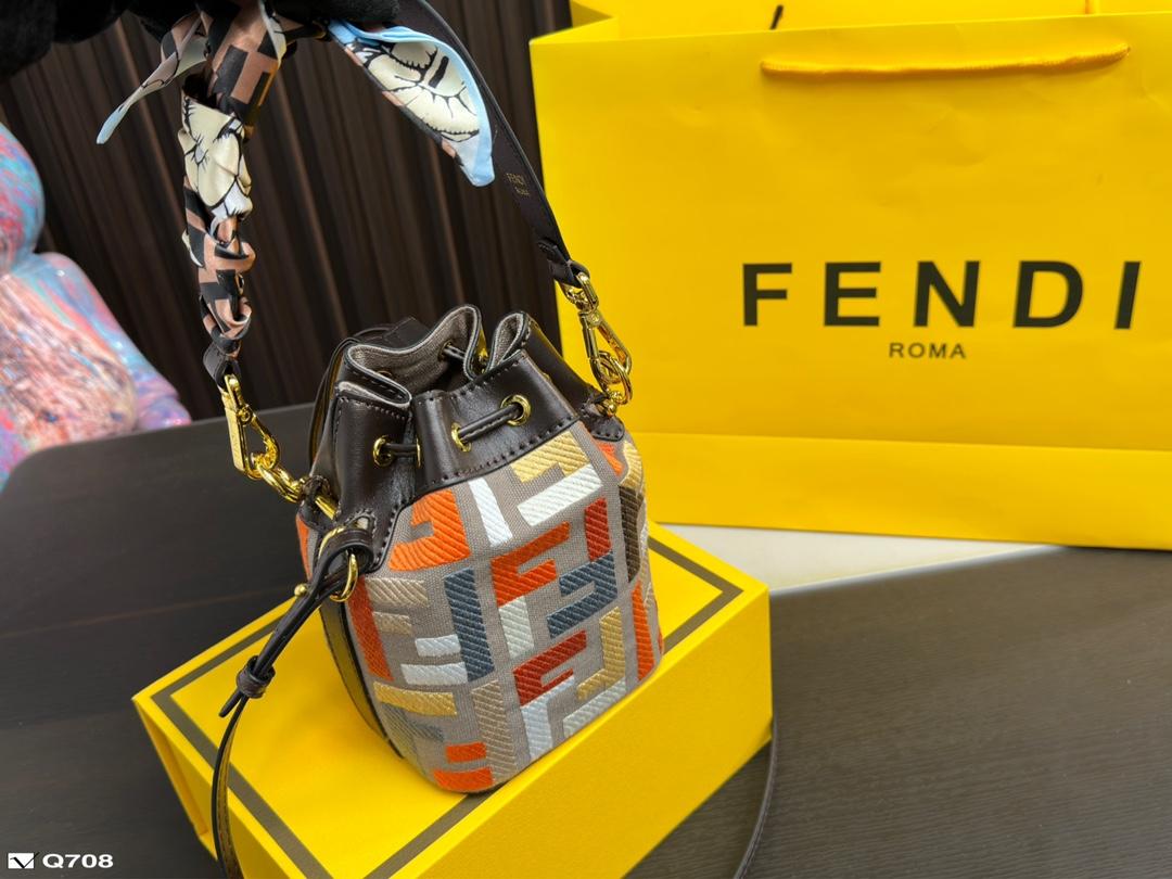 Replica Fendi Bag 12*17CM