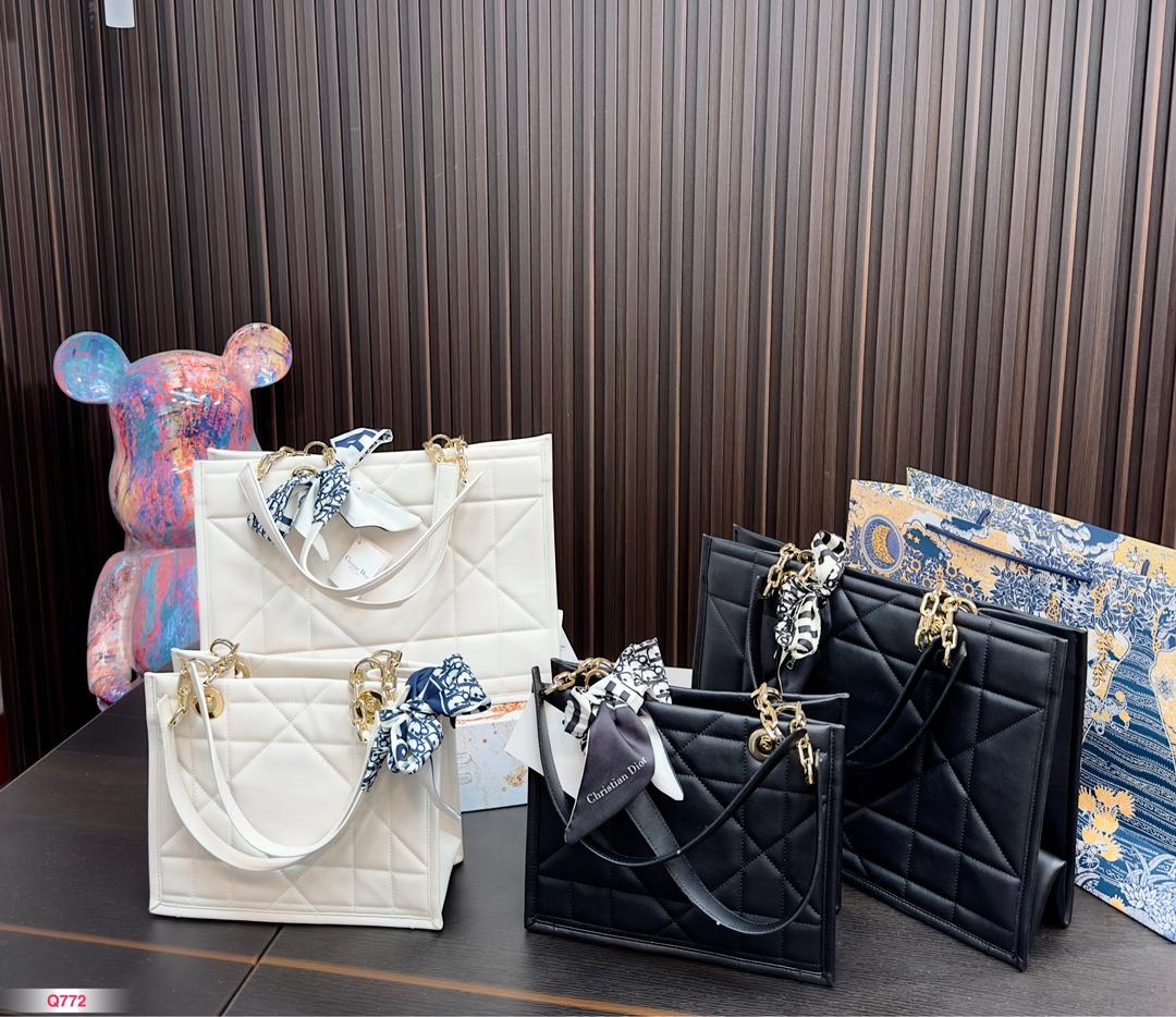 Replica Dior Bag  25*21CM/36*27CM