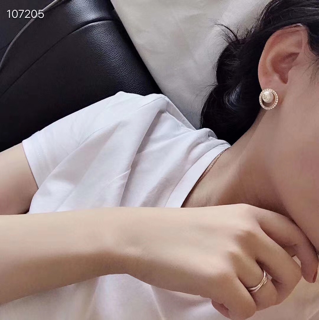 Replica CHANEL Earring