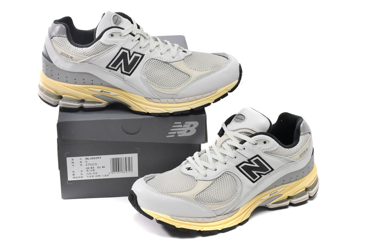 Replica New Balance Shoe New Running Shoes ML2002RT Thisisneverthat x New Balance 2002R White
