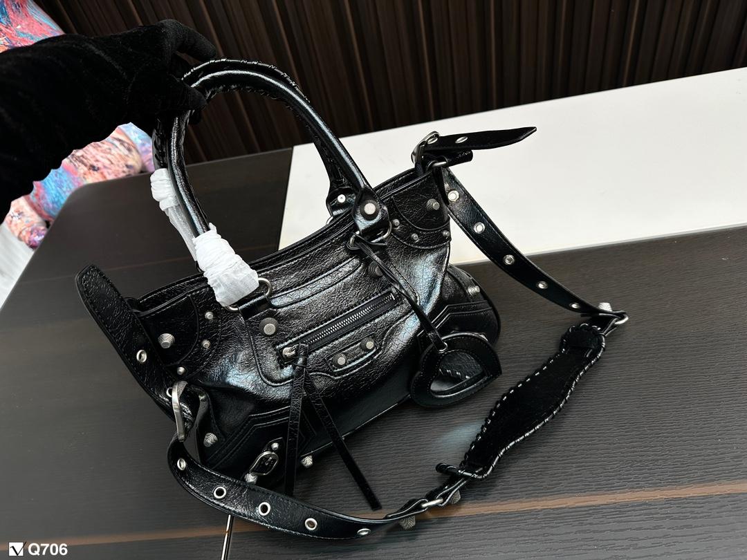 Replica Balenciaga Bag 30*20CM