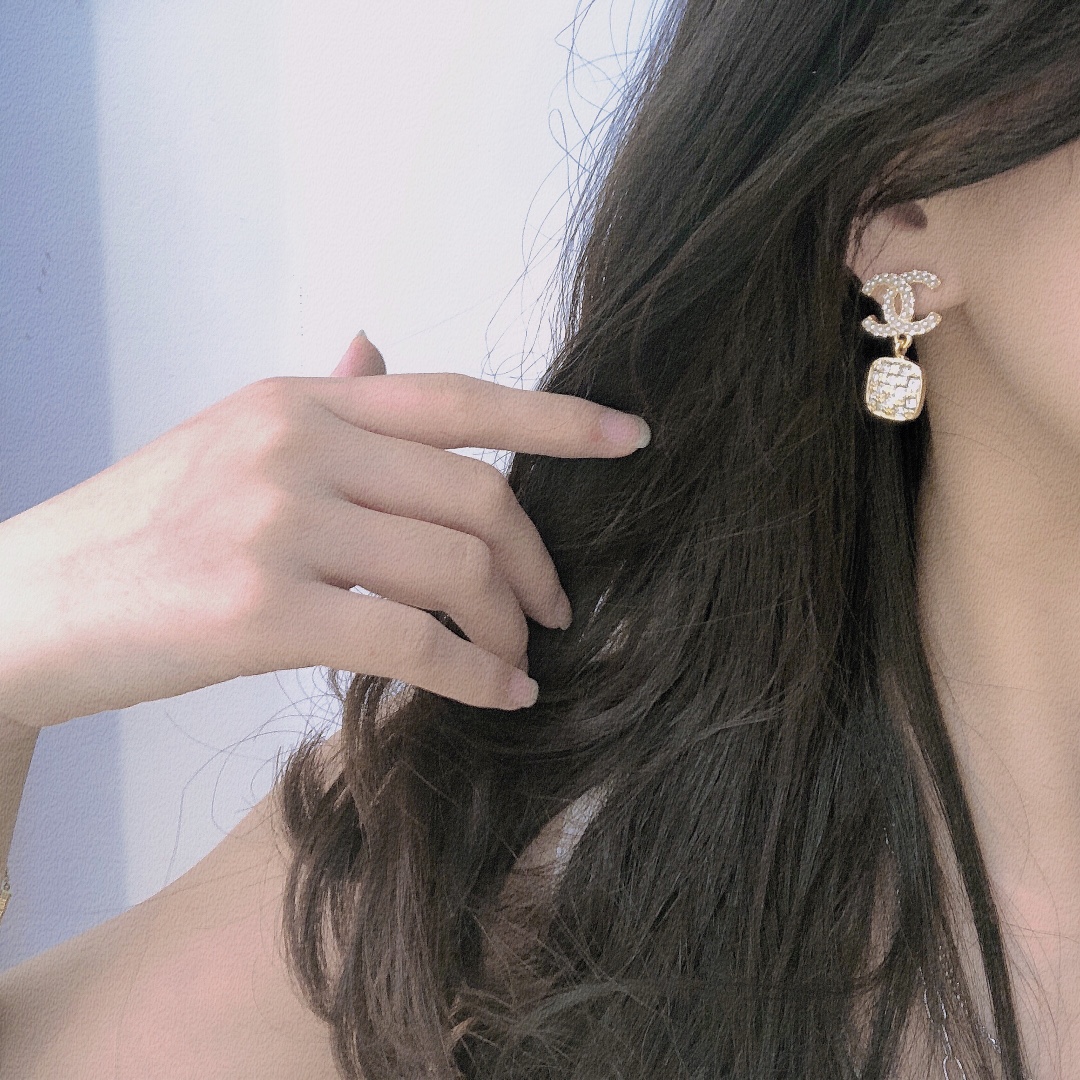 Replica CHANEL Earring