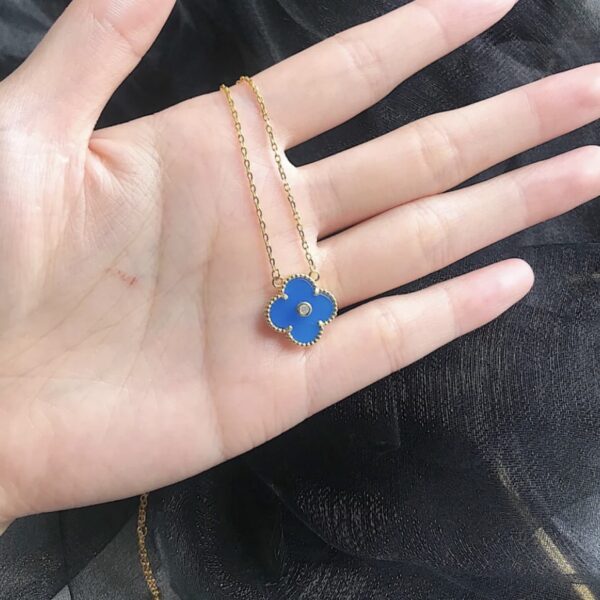 Replica VanCleef Arpels Necklace