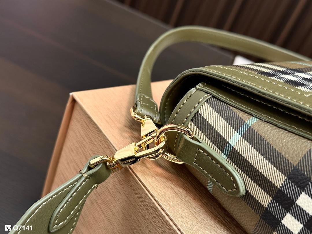 Replica Burberry Bag 24*15CM