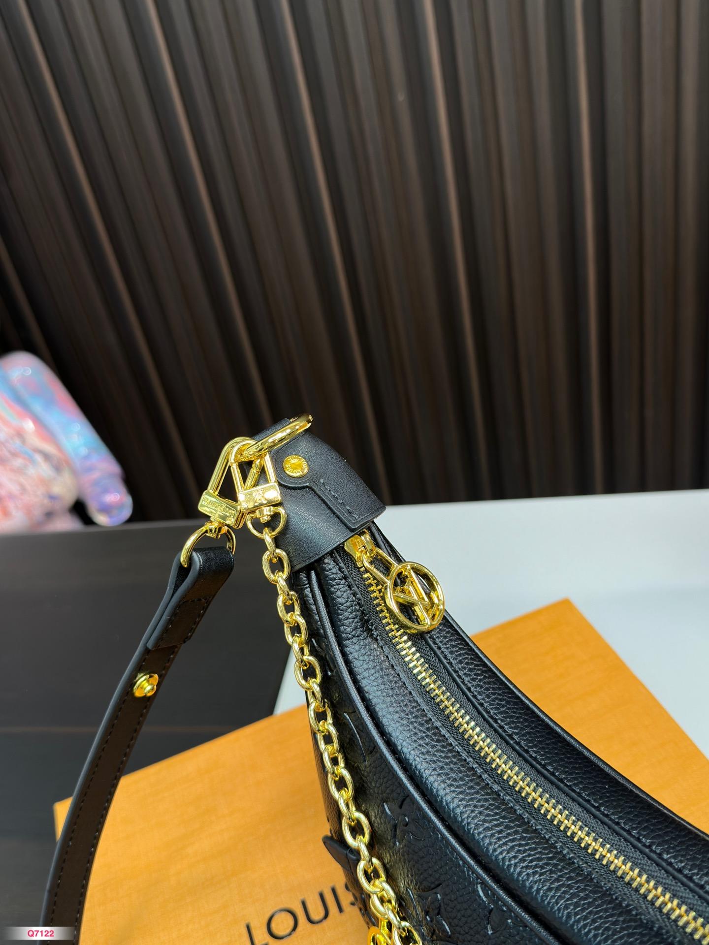Replica Louis Vuitton Bag 12*22CM