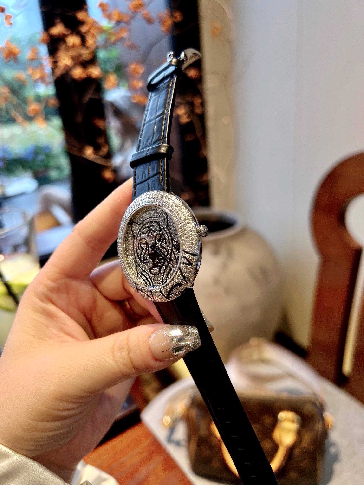 Replica Cartier Quartz Watch 45MM