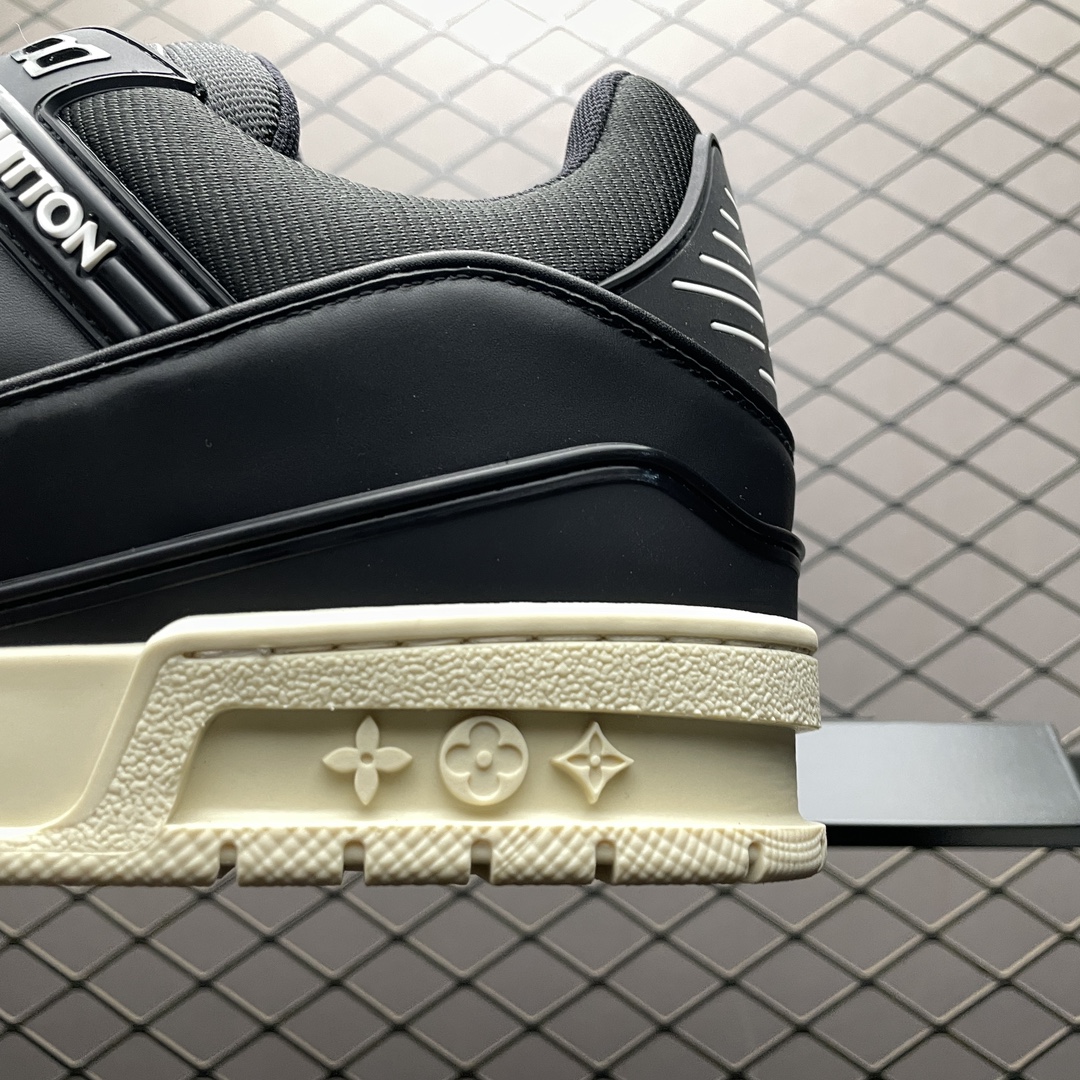 Replica LV Shoe Louis Vuitton LV Trainer f