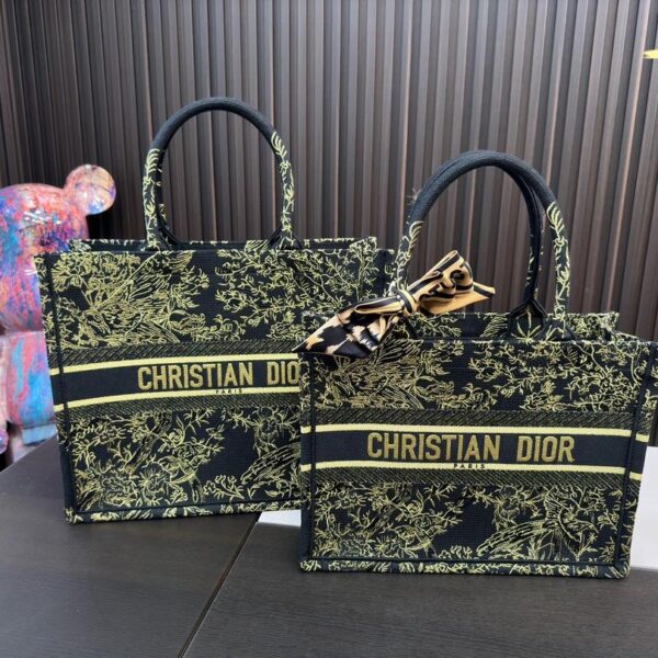 Replica Dior Bag   41*34CM/36*27CM