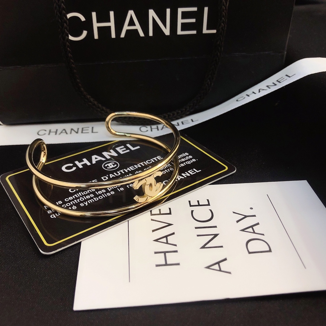 Replica CHANEL Bangle