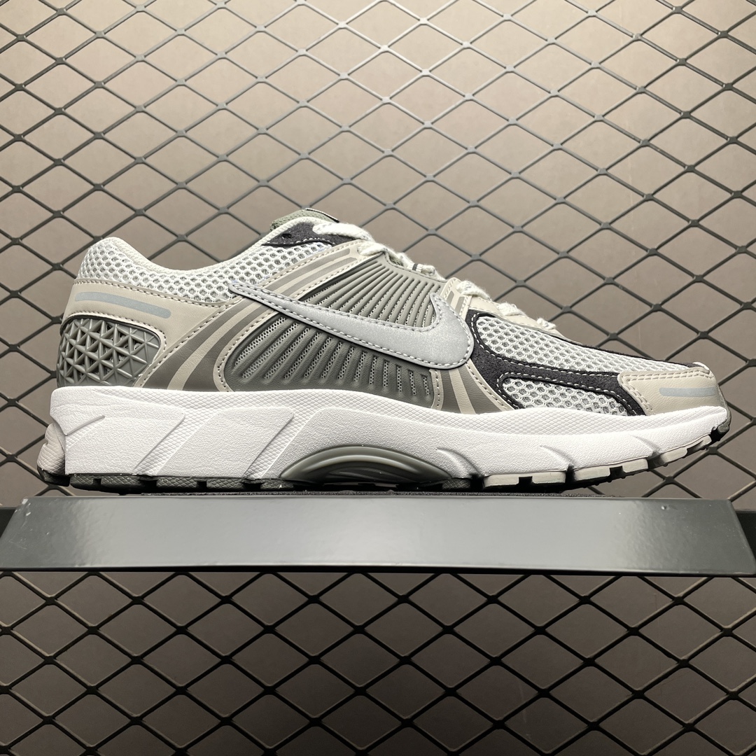 Replica Nike Shoe Nike Zoom Vomero 5 PRM FD0791-012 Size 36-46