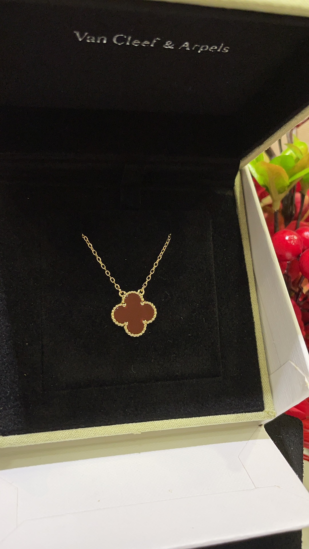 Replica VanCleef Arpels Necklace